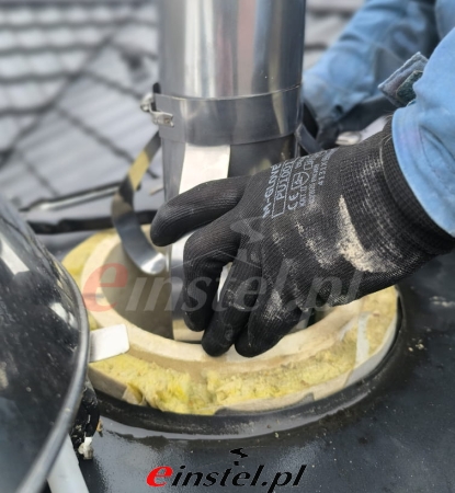 Komin spalinowy w ceremiczny do kotła na pellet - stabilizator.jpg